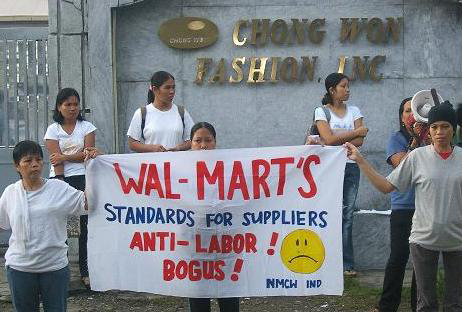 Workers rally at Chong Won